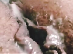 Jaw-Dropping Jav Porn - 息をのむような美乳のマンコがザーメンで満たされる！