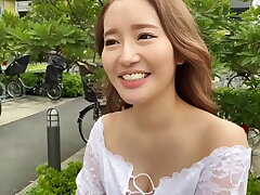ジャヴアイドル、桃永サリナが300maan-596で魅惑のボディを公開した！