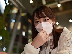 日本のポルノの世界へようこそ！今日、我々はひなたちゃんという名の美しく従順な女の子を持っている、