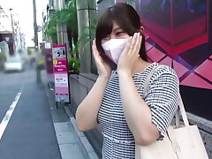 無修正！甘美なボディとフェラテクを持つ若妻！