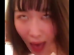甘美なジャヴの魅惑的な女性たちが、ツイッターでその魅惑的な美しさを明かしている！