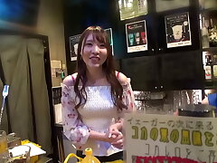 赤羽・恵美の淫乱バー～常連客中毒の秘密！