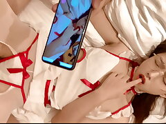 Javの女神の秘密の生活を暴露する！Netflixの魅力的なミルフに独占インタビュー